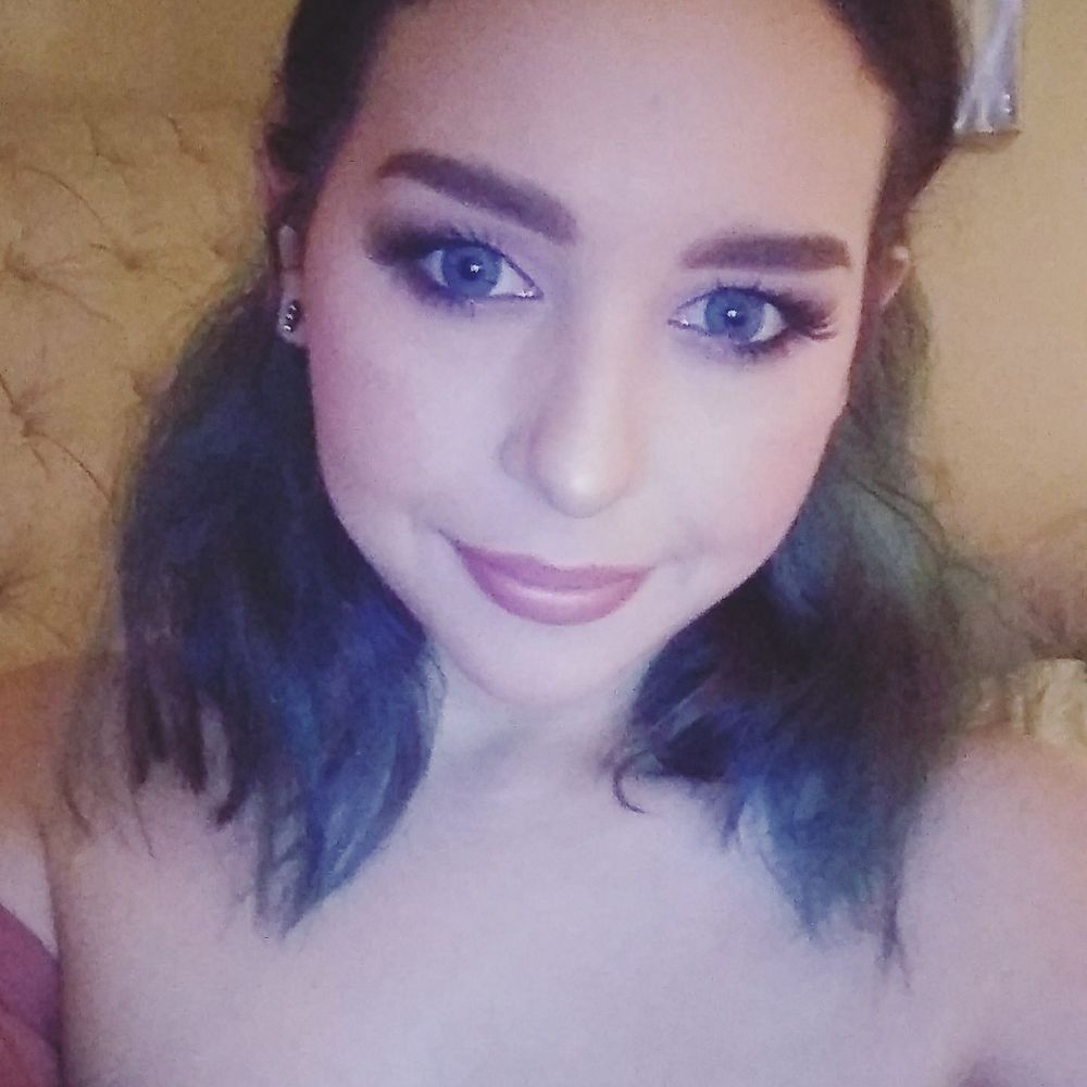 Meet your Posher, Naissa